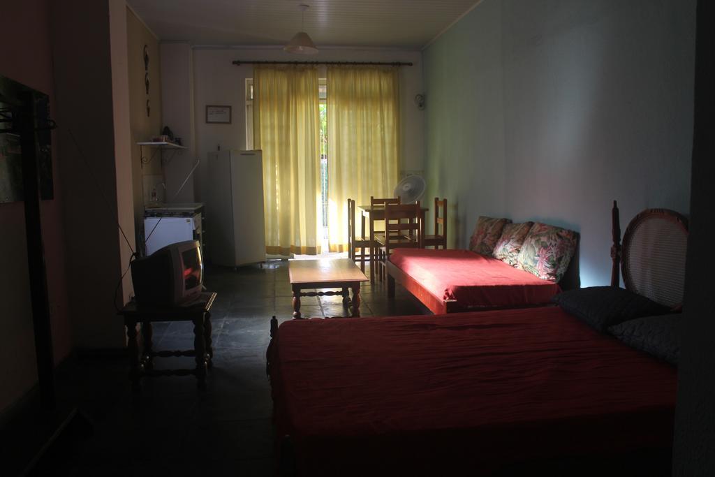 Ubatuba Surf Spot Bed & Breakfast Exterior photo