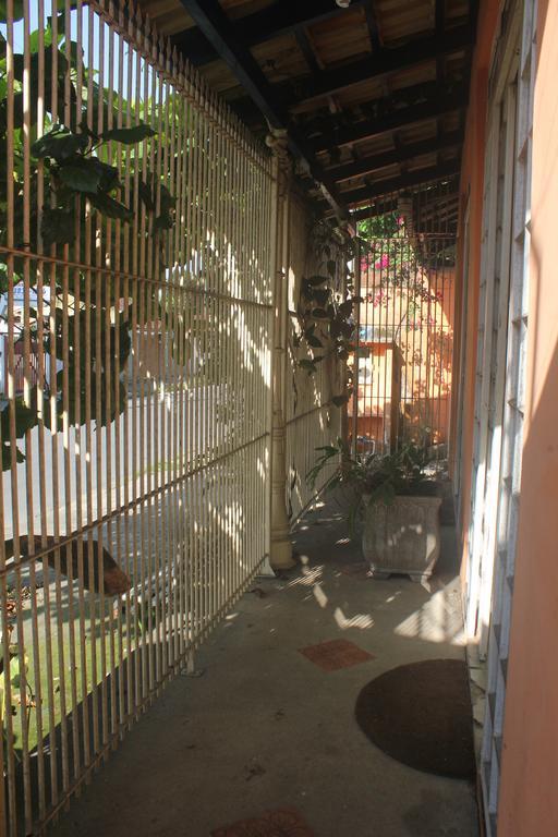 Ubatuba Surf Spot Bed & Breakfast Exterior photo